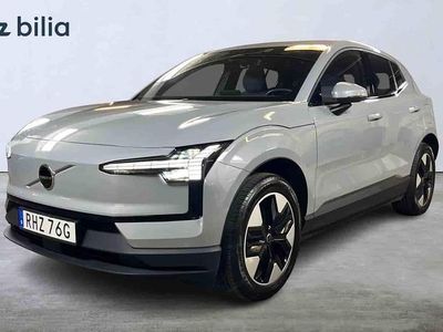 Grå Begagnad 2024 Volvo EX30 Single Motor SUV | 299 900 kr (Marknadspris)