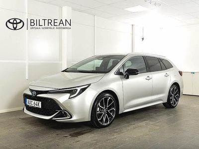 Silver metallic Begagnad 2025 Toyota Corolla Executive Kombi | 379 800 kr (Dyr)