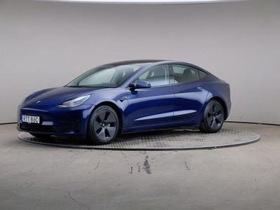 Begagnad Tesla Model 3 Long Range AWD 350 kW (476 HK) 2021 Deep blue (metallic) Sedan