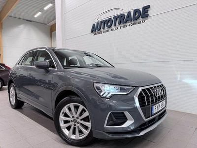Grå Begagnad 2019 Audi Q3 Advanced SUV | 239 900 kr (Lite dyr)