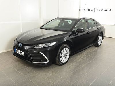 begagnad Toyota Camry Active hybrid automat 2024, Sedan