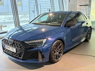 Ny Audi RS3 Sportback 2025 Blå Halvkombi