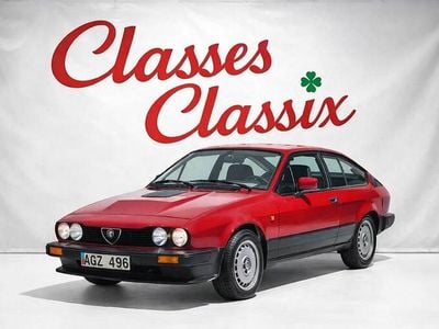 Begagnad Alfa Romeo GTV 158 HK (116 kW) 1985 Röd Sportkupé