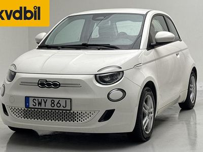 Begagnad Fiat 500e 86 kW (118 HK) 2022 Vit Halvkombi