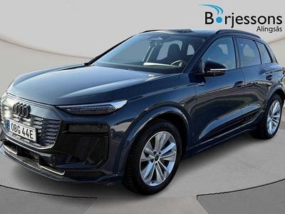 Begagnad Audi Q6 e-tron S-Line 289 kW (393 HK) 2024 Plasmablå metallic SUV