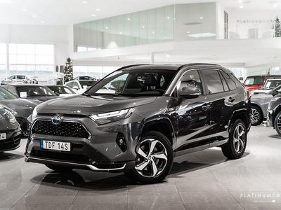 Grå metallic Begagnad 2023 Toyota RAV4 Edition SUV | 479 000 kr (Lite dyr)