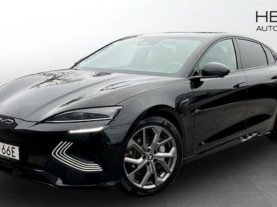 Svart Begagnad 2025 BYD Seal Sedan | 499 900 kr