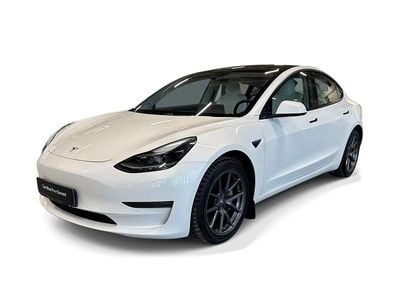 Vit Begagnad 2021 Tesla Model 3 Long Range AWD Sedan | 344 500 kr (Lite dyr)