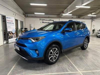 Blå Begagnad 2015 Toyota RAV4 Multidrive S SUV | 214 900 kr (Marknadspris)
