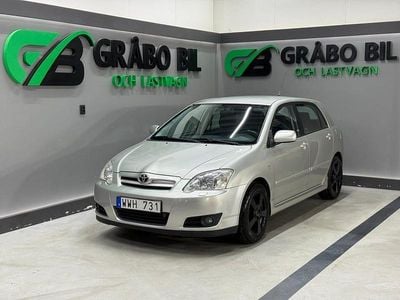 Silver Begagnad 2005 Toyota Corolla Halvkombi | 49 900 kr (Lite dyr)