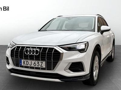Vit Begagnad 2025 Audi Q3 Proline SUV | 339 000 kr