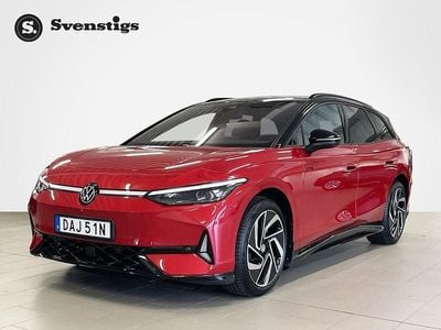 Röd Begagnad 2025 VW ID.7 GTX Kombi | 568 900 kr (Bra pris)