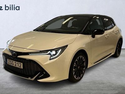 begagnad Toyota Corolla Hybrid 1,8 5D GR SPORT BI-TONE SPI 2022 Vit