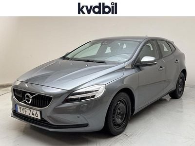 Grå Begagnad 2018 Volvo V40 | 199 800 kr (Marknadspris)