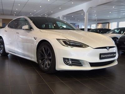Vit Begagnad 2020 Tesla Model S Long Range AWD Halvkombi | 384 900 kr (Lite dyr)