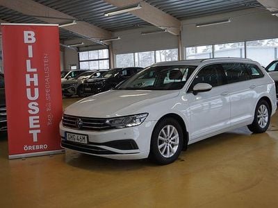 Vit Begagnad 2022 VW Passat Business Kombi | 239 000 kr (Dyr)