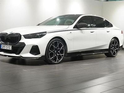 Begagnad BMW 550e Comfort Edition 313 HK (230 kW) 2024 Vit Sedan