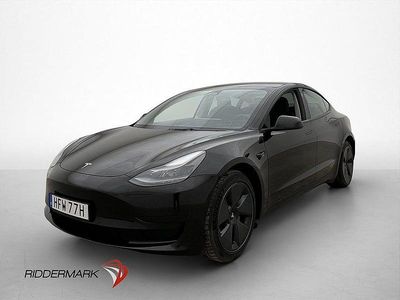 Begagnad Tesla Model 3 Standard Range Plus 239 kW (325 HK) 2021 Svart Sedan