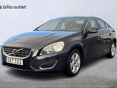 Grå Begagnad 2012 Volvo S60 Momentum Sedan | 89 900 kr (Bra pris)