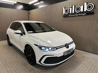 Begagnad VW Golf VIII GTE 245 HK (180 kW) 2023 Vit Halvkombi