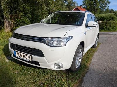 Mitsubishi Outlander P-HEV