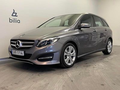 Grå Begagnad 2019 Mercedes B200 Minibuss | 219 500 kr