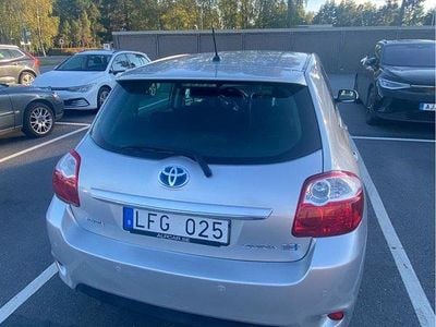 Toyota Auris Hybrid