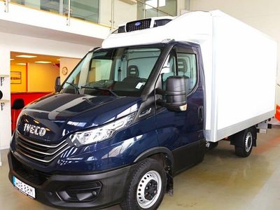 Begagnad Iveco Daily 136 HK (100 kW) 2023 Flerfärgad Van