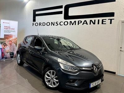 Grå Begagnad 2017 Renault Clio IV Intens Halvkombi | 85 000 kr (Marknadspris)