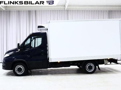 Flerfärgad Begagnad 2023 Iveco Daily Van | 398 750 kr (Marknadspris)