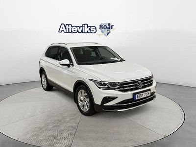Vit Begagnad 2021 VW Tiguan Elegance SUV | 309 900 kr (Marknadspris)
