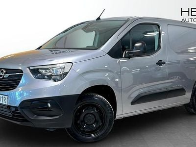 Begagnad Opel Combo 131 HK (96 kW) 2023