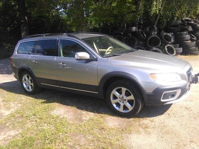 Ljusbrun (brun) Begagnad 2010 Volvo XC70 Summum SUV | 79 800 kr (Dyr)