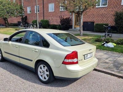 Volvo S40