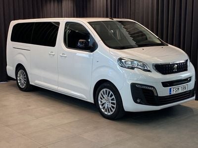 Vit Begagnad 2023 Peugeot e-Traveller Business-Line Minibuss | 448 500 kr