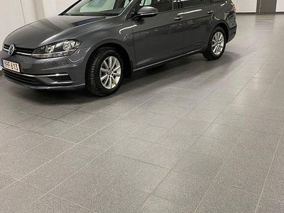Begagnad 2018 VW Golf VII Kombi | 137 700 kr (Lite dyr)