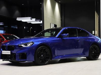 Blå Begagnad 2024 BMW M2 Comfort Edition Sportkupé | 899 000 kr
