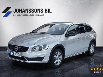 Begagnad Volvo V60 CC Summum 190 HK (139 kW) 2016 Brun Kombi