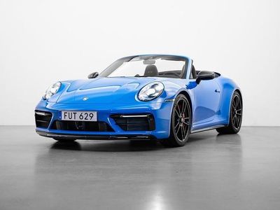 Begagnad Porsche 911 Carrera GTS 480 HK (353 kW) 2023 Shark blue / svart sufflett Cab