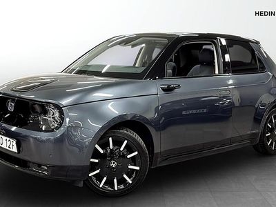 Svart Begagnad 2022 Honda e Advance Halvkombi | 229 900 kr (Dyr)