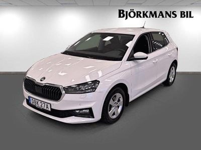 Vit Begagnad 2022 Skoda Fabia Halvkombi | 214 900 kr (Lite dyr)