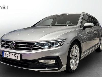 Pyrit silver metallic Begagnad 2021 VW Passat R-line Kombi | 279 900 kr (Marknadspris)