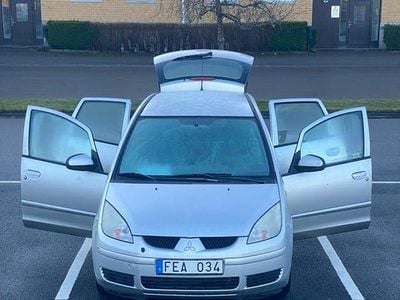 Begagnad Mitsubishi Colt 95 HK (69 kW) 2007 Halvkombi