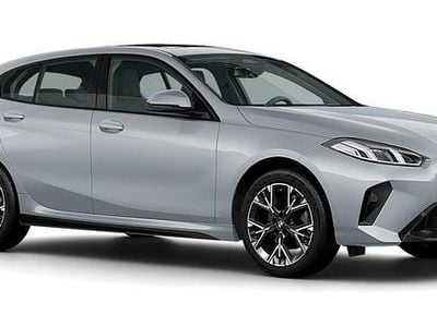 Grå Ny 2026 BMW 120 Halvkombi | 459 400 kr