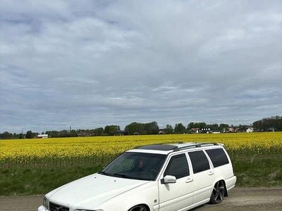 Begagnad 1999 Volvo V70 Kombi | 20 000 kr