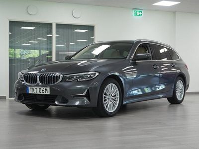 Okänd Begagnad 2021 BMW 320 Luxury Line Kombi | 309 500 kr (Lite dyr)