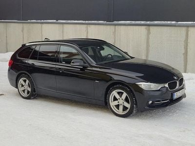 Begagnad BMW 320 Sport Line 190 HK (139 kW) 2017 Svart Kombi