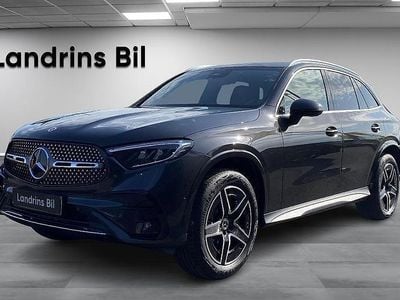 Grå Begagnad 2023 Mercedes GLC300e AMG SUV | 679 000 kr (Marknadspris)