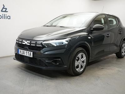 Begagnad Dacia Sandero Essentiel 91 HK (66 kW) 2022 Grå Halvkombi