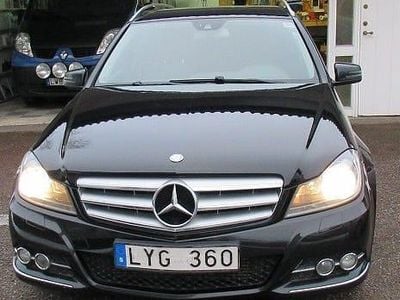 Begagnad Mercedes C180 156 HK (114 kW) 2012